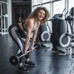 ejercicios de muslos en el gimnasio